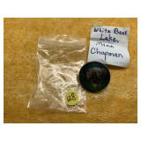 SINGLE BRIDLE ROSETTE "HA CHAPMAN WHITE BEAR