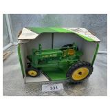 ERTL 1934 JOHN DEERE MODEL A  TRACTOR, 1/16 SCALE