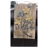 Farmhouse Metal Flower Decor