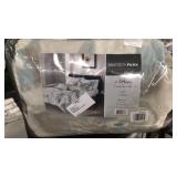 Queen - Madison Park 7 pc Comforter