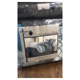 Queen - Stratford Park 7 pc Comforter Set