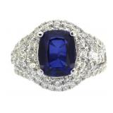 14kt Gold Oval 6.01 ct Sapphire & Diamond Ring