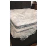 King - Serta Perfect Sleeper Pillow Top Mattress