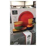 Gibson Elite 12 pc Dish Set