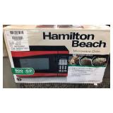 Hamilton Beach 900 Watt Microwave