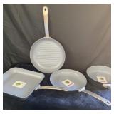 (4) Pc Green Pan Thermolon Non Stick Skilletz