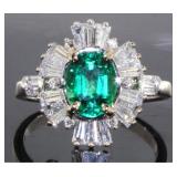 18kt Gold 1.89 ct Oval Emerald & Diamond Ring