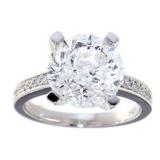 14kt Gold Round Brilliant 5.26 ct Diamond Ring