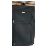 Travelers Club Roller Luggage