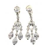 Briliant 11.50 ct White Topaz Chandelier Earrings