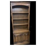 ETHAN ALLEN Pre-Owned Cherry Bookcase