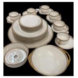 25 Pc Haviland, France Limoges Dishes