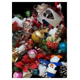 Estate Working  Christmas Lights & Ornaments