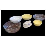 (5) Bowls & Gravy Bowl