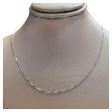 18kt White Gold 16" Box Necklace