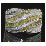 Stunning 1.00 ct Yellow Diamond Baguette Ring
