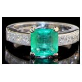 14kt Gold 2.63 ct Emerald & Diamond Ring