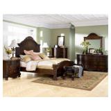 Queen Ashley North Shore 5pc  Bedroom Group