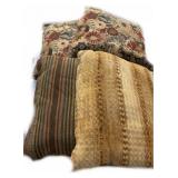 (4) Estate Pillows