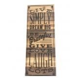 Live Simply Plaque