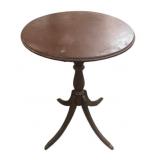 Estate Round Tea Table