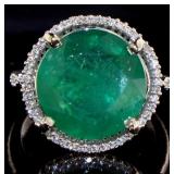 14kt Gold 7.97 ct Emerald & Diamond Ring