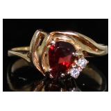 10kt Gold Pear Cut Garnet & Diamond Ring