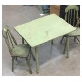 Estate Kids Table And Two Chairs