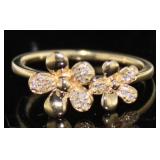 14kt Gold Diamond Flower Ring