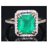 14kt Gold 4.15 ct Natural Emerald & Diamond Ring