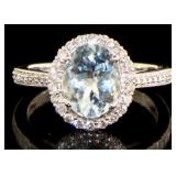 14kt Gold 1.96 ct Oval Aquamarine & Diamond Ring