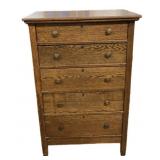 Beautiful Estate Oak 5 Drawer Chest