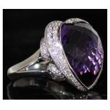 18kt Gold 29.50 ct Amethyst & Diamond Heart Ring
