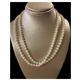 14kt Gold 28" Graduated Pearl Necklace