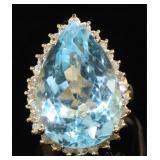 14kt Gold Pear Cut 22.94 ct Topaz & Diamond Ring