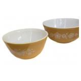 (2) Pc Pyrex Mixing Bowls