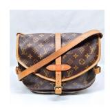 Louis Vuitton LV Crossbody bag Saumur 30