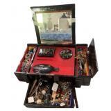 Old Oriental Jewelry Box & Jewelry