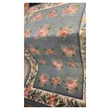 Beautiful Estate 5 x 8 Rug