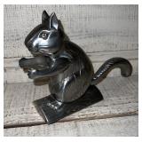 Squirrel Nut-Cracker
