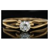 18kt Gold Round Brilliant Diamond Solitaire Ring