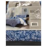 Full/Queen Quilt, Shans & Pillow