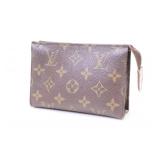 Louis Vuitton Poche Toilette 15 Cosmetic Case