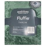 60 x 70 " Berkshire Fluffie Throw