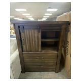 Ashley B718-46 Chest