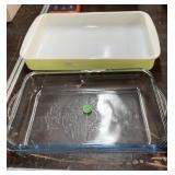 (2) Pyrex Baking Pans