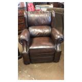 $2640 Bernhardt Leather Pressback Recliner
