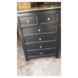 B628-46 Six Drawer Chest Slight Damage