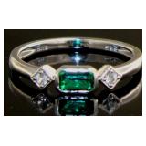 Elegant Emerald Cut Emerald Bezel Set Band