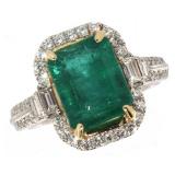 14k Gold 4.17 ct Natural Emerald & Diamond Ring